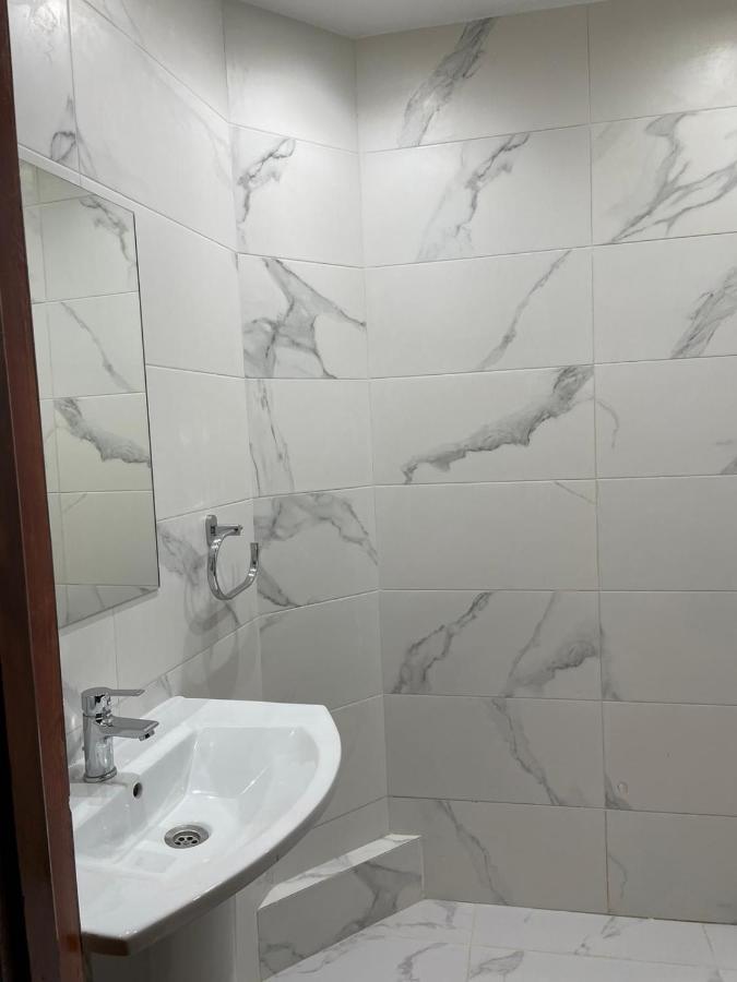 Appartement Dans Residence Avec Piscine มาร์ราเกช ภายนอก รูปภาพ